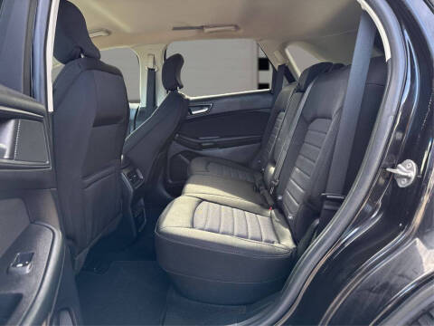 2019 Ford Edge SE