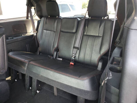 2016 Dodge Grand Caravan R/T