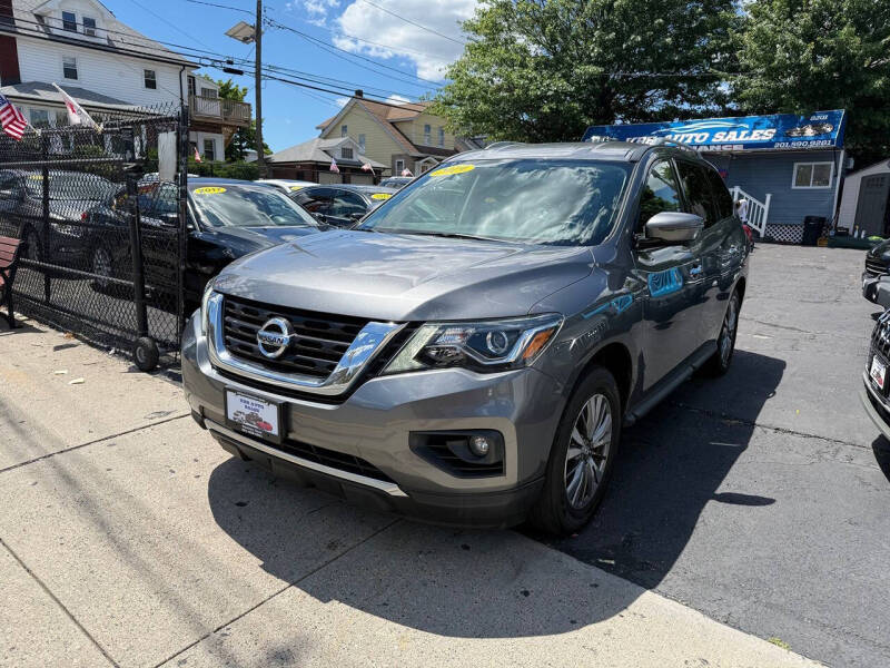 2019 Nissan Pathfinder SL