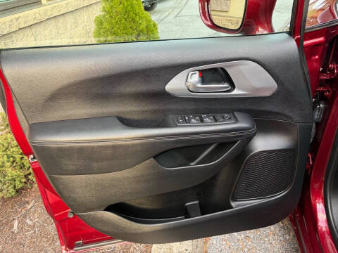 2018 Chrysler Pacifica Touring Plus