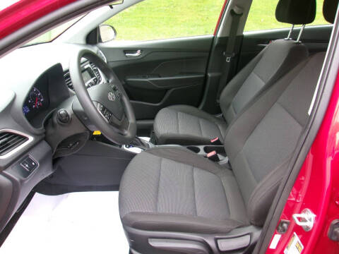 2022 Hyundai Accent SE