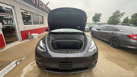 2024 Tesla Model Y Long Range