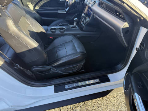 2020 Ford Mustang EcoBoost Premium