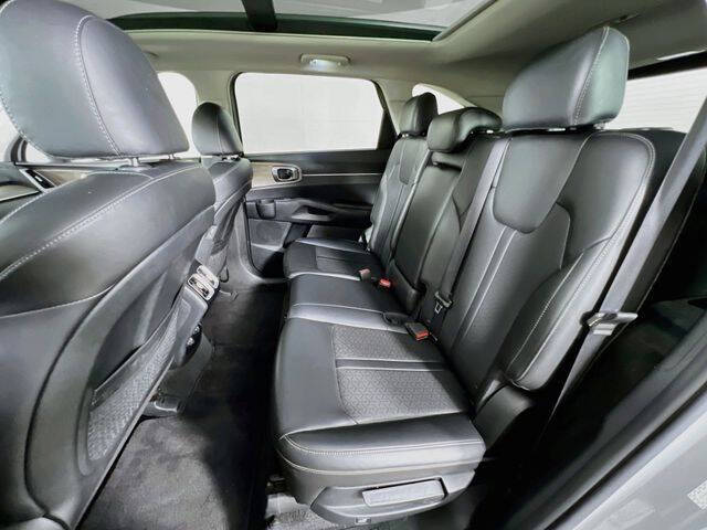 2023 Kia Sorento X-Line S