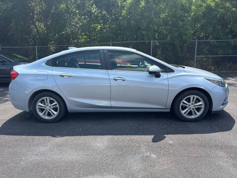 2018 Chevrolet Cruze LT Auto
