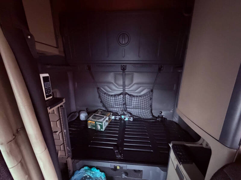 2015 Freightliner Cascadia