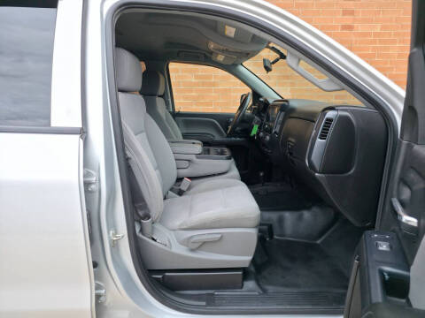 2018 Chevrolet Silverado 1500 Custom