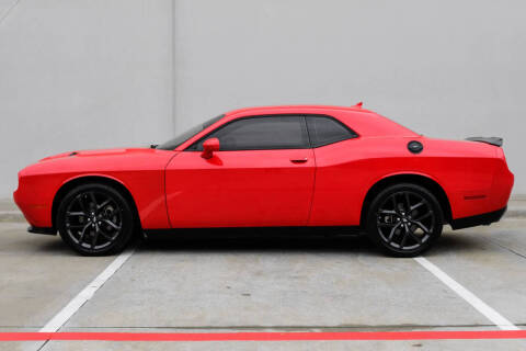 2022 Dodge Challenger SXT