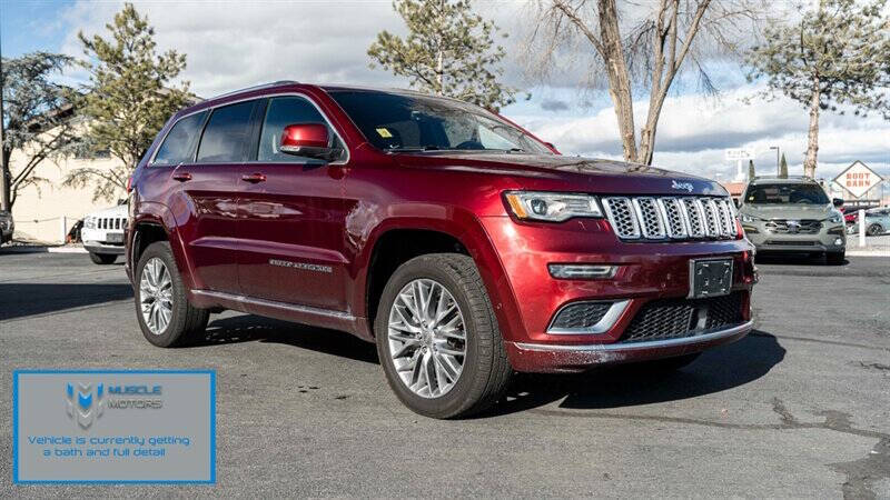 2017 Jeep Grand Cherokee Summit's photo