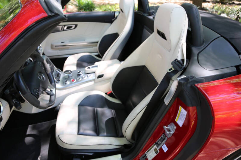 2012 Mercedes-Benz SLS AMG