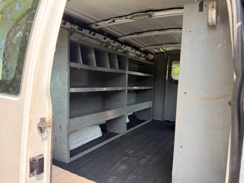 2004 Chevrolet Express 2500