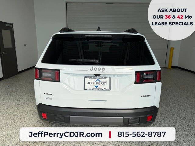 2026 Jeep Cherokee Laredo