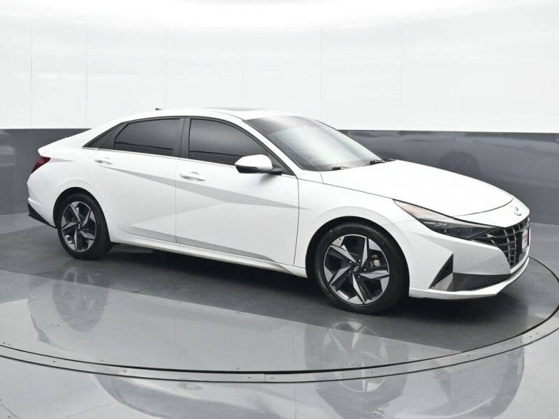 2022 Hyundai Elantra