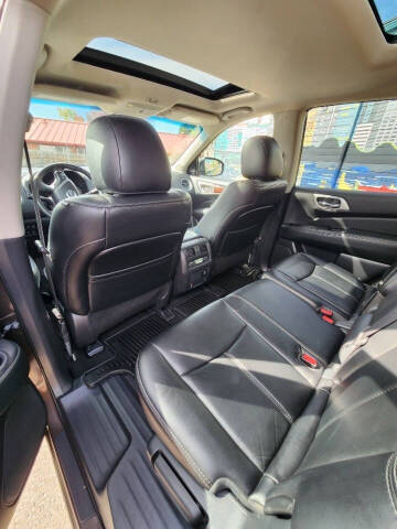 2015 Nissan Pathfinder SL