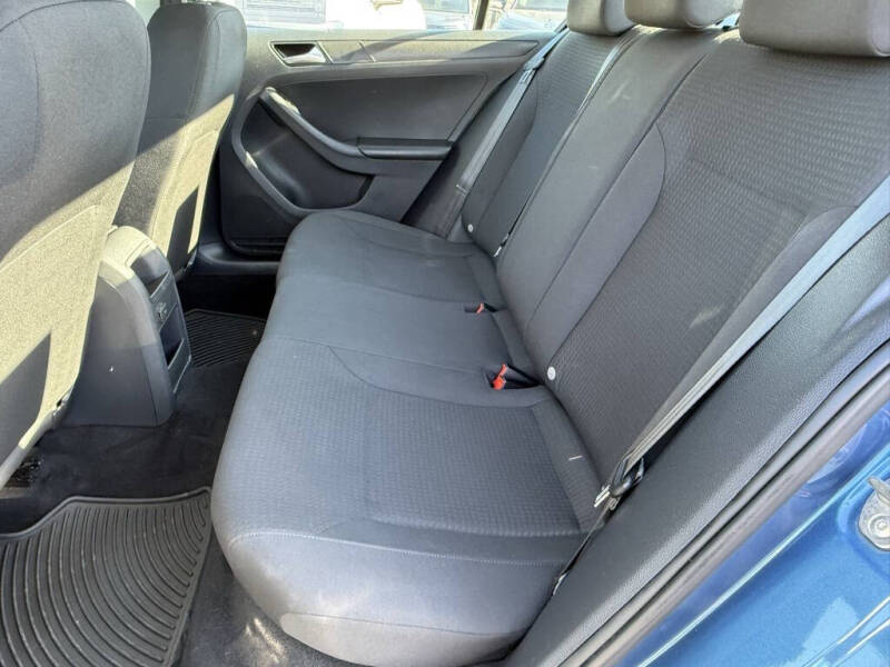 2016 Volkswagen Jetta