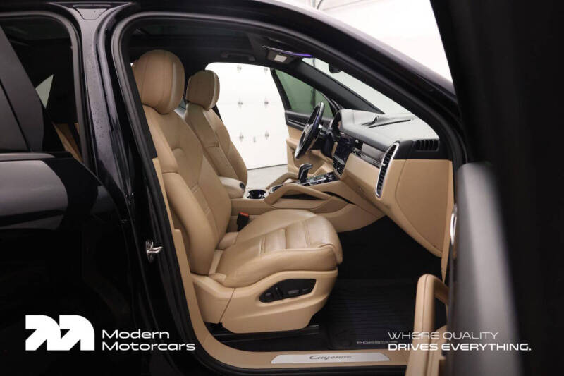 2022 Porsche Cayenne