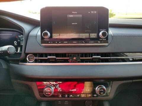 2023 Mitsubishi Outlander PHEV ES