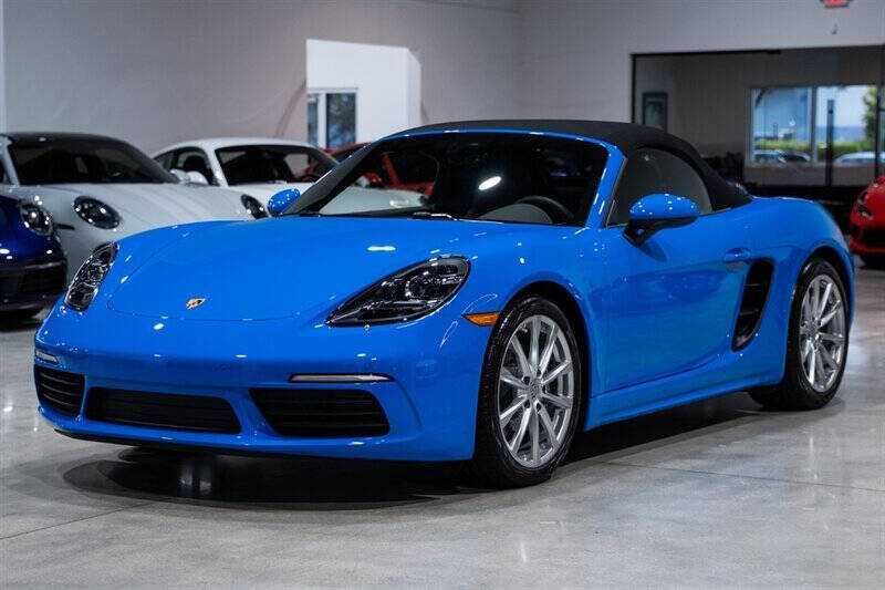 2022 Porsche 718 Boxster