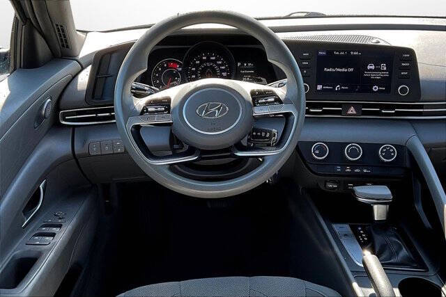 2021 Hyundai Elantra