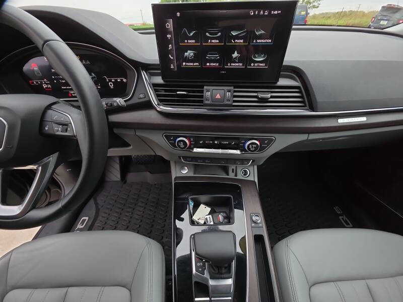 2022 Audi Q5 quattro S line Prem Plus 45 TFSI