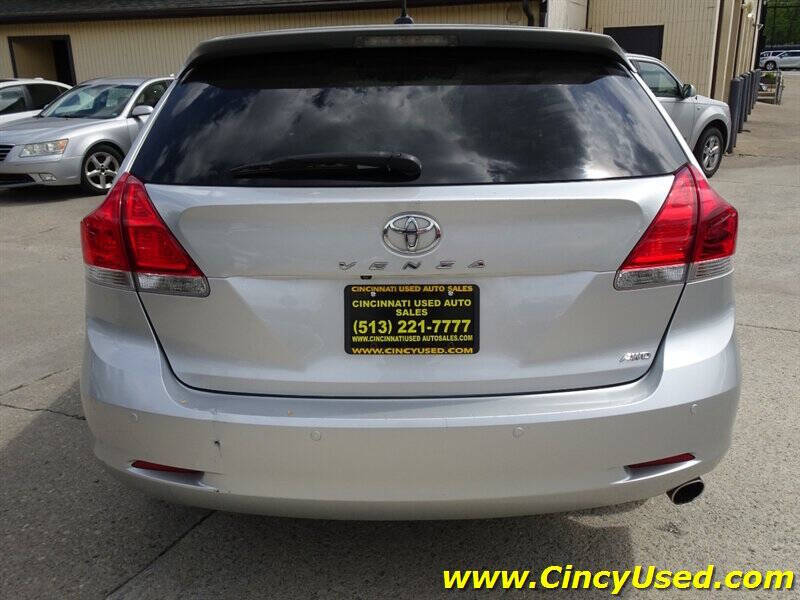 2011 Toyota Venza AWD 4cyl