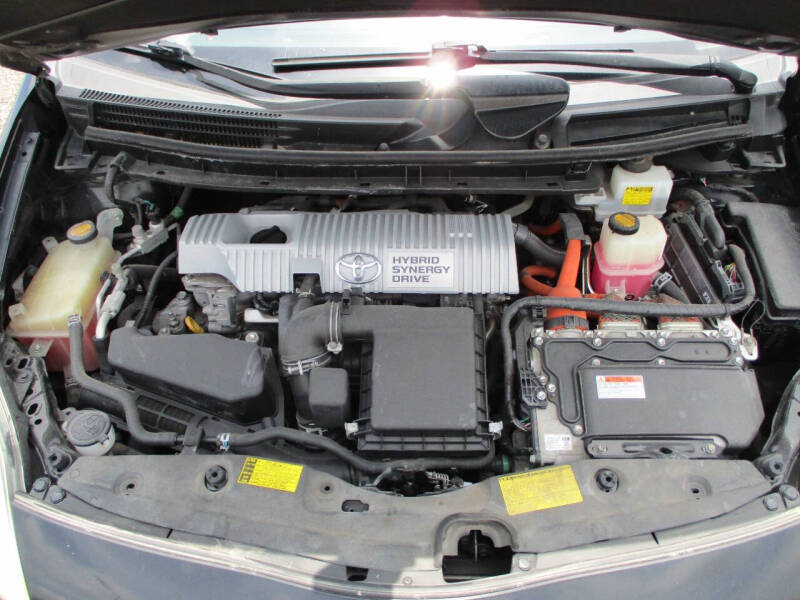 2013 Toyota Prius Two