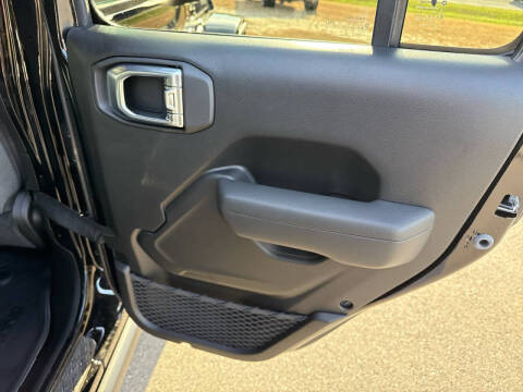 2026 Jeep Gladiator Willys