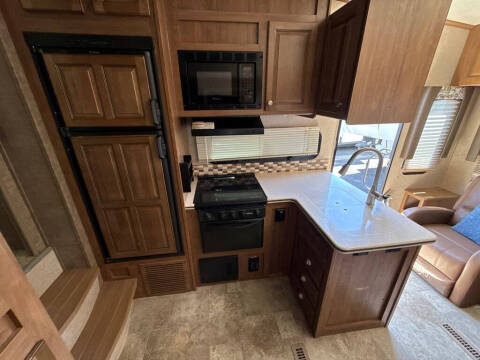 2017 Rockwood 8244BS