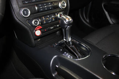 2015 Ford Mustang V6