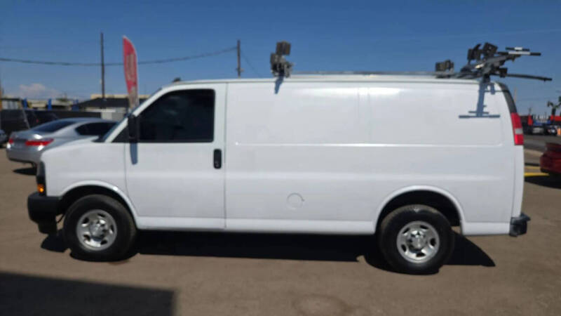 2019 Chevrolet Express 2500