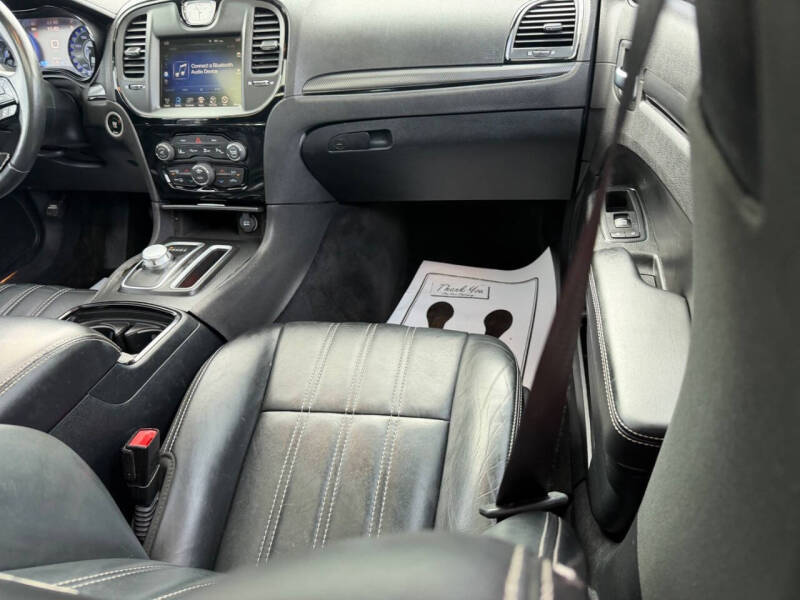 2015 Chrysler 300 S
