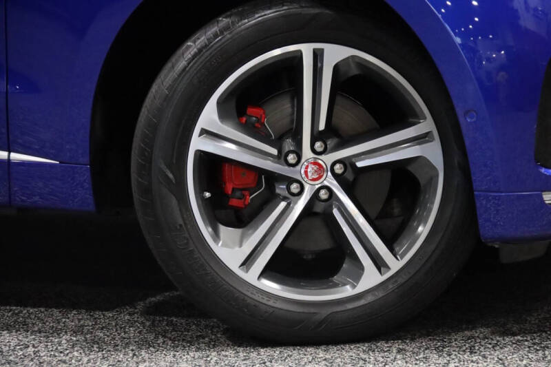 2019 Jaguar F-PACE S