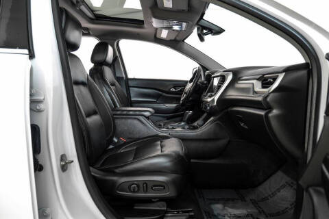 2017 GMC Acadia SLT-1