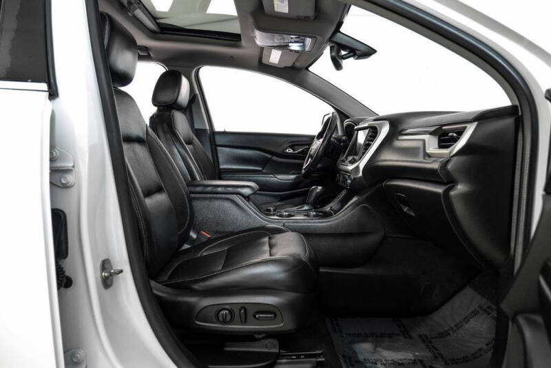2017 GMC Acadia SLT-1