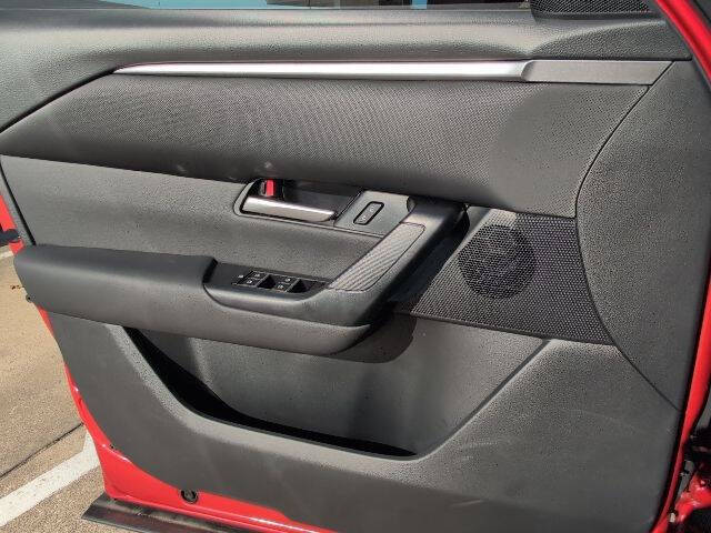 2025 Mazda CX-50 2.5 S Preferred