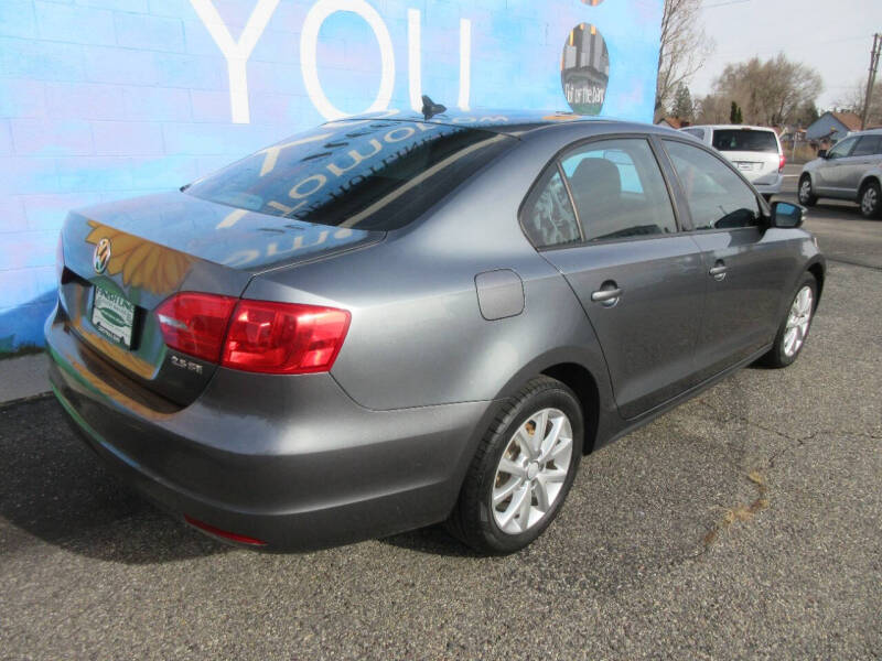 2011 Volkswagen Jetta SE w/Convenience photo 10