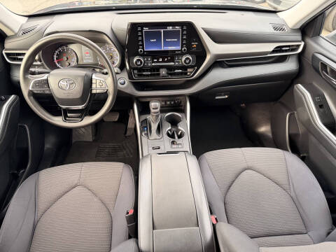 2021 Toyota Highlander L