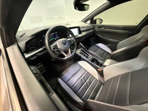 2022 Volkswagen Golf GTI Autobahn