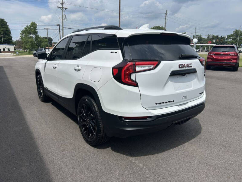 2024 GMC Terrain SLE