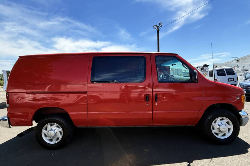 2002 Ford E-Series E-350 SD