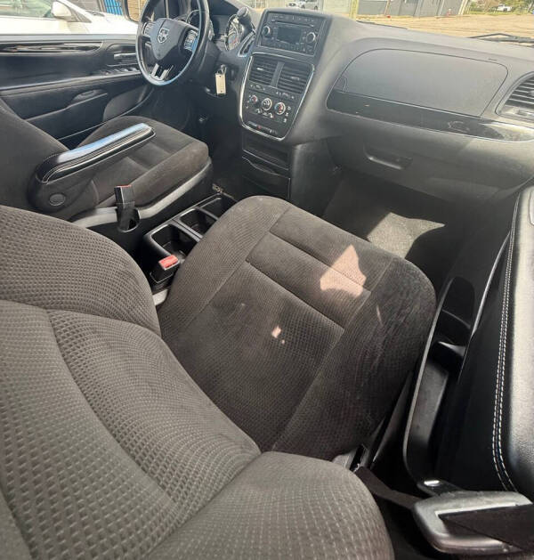 2016 Dodge Grand Caravan SE Plus