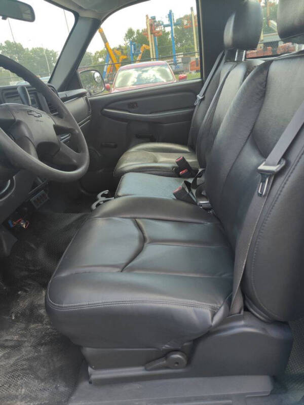 2006 Chevrolet Silverado 2500HD Work Truck