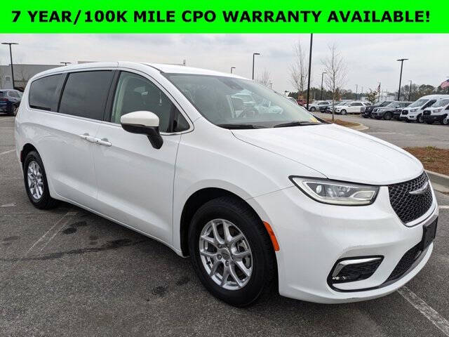 2023 Chrysler Pacifica Touring L