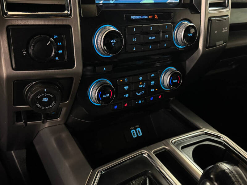 2016 Ford F-150 Platinum