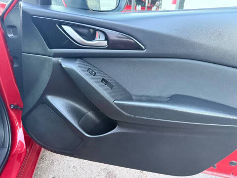 2015 Mazda MAZDA3 i Sport