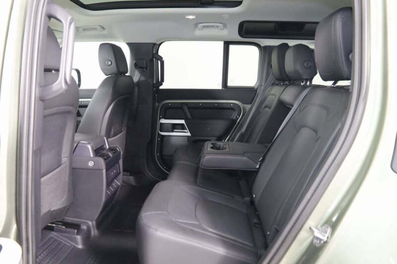 2023 Land Rover Defender