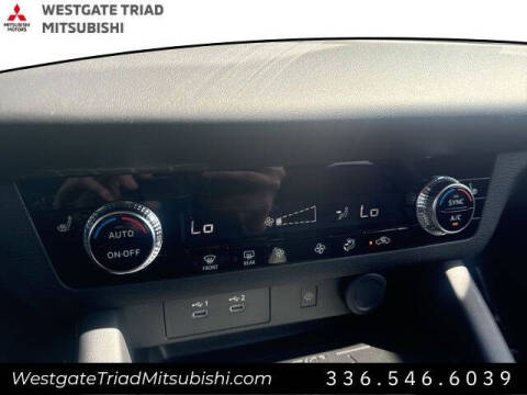 2025 Mitsubishi Outlander SE