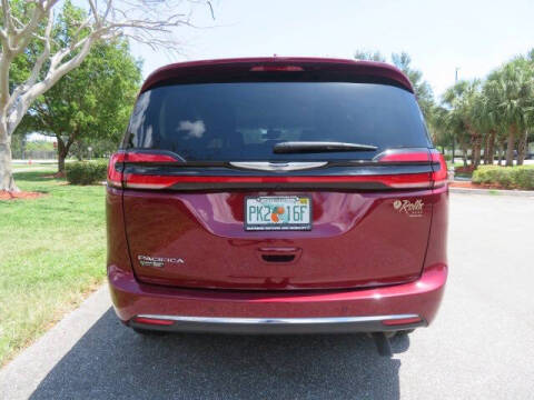 2021 Chrysler Pacifica Touring L