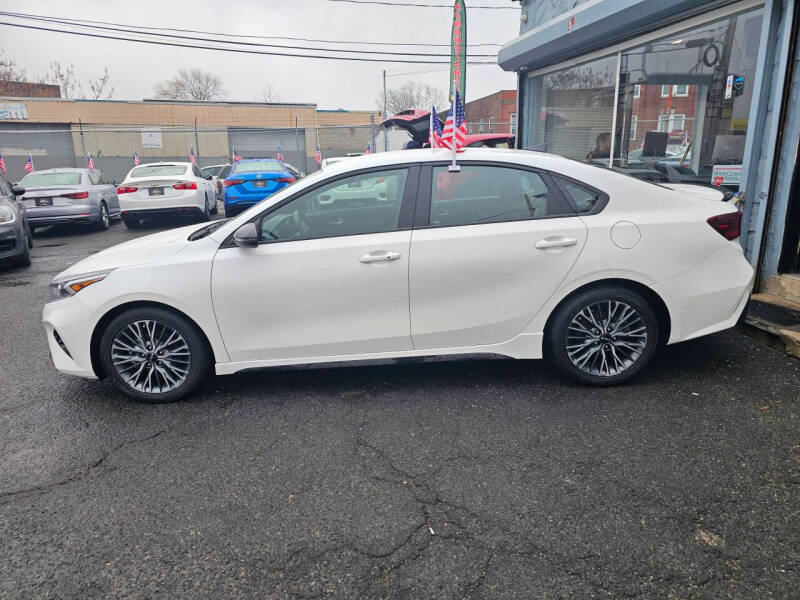 2023 Kia Forte GT-Line