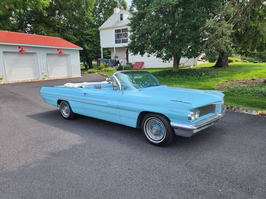 1900 Pontiac Catalina for sale at Professional Sales Inc in Bensalem, PA